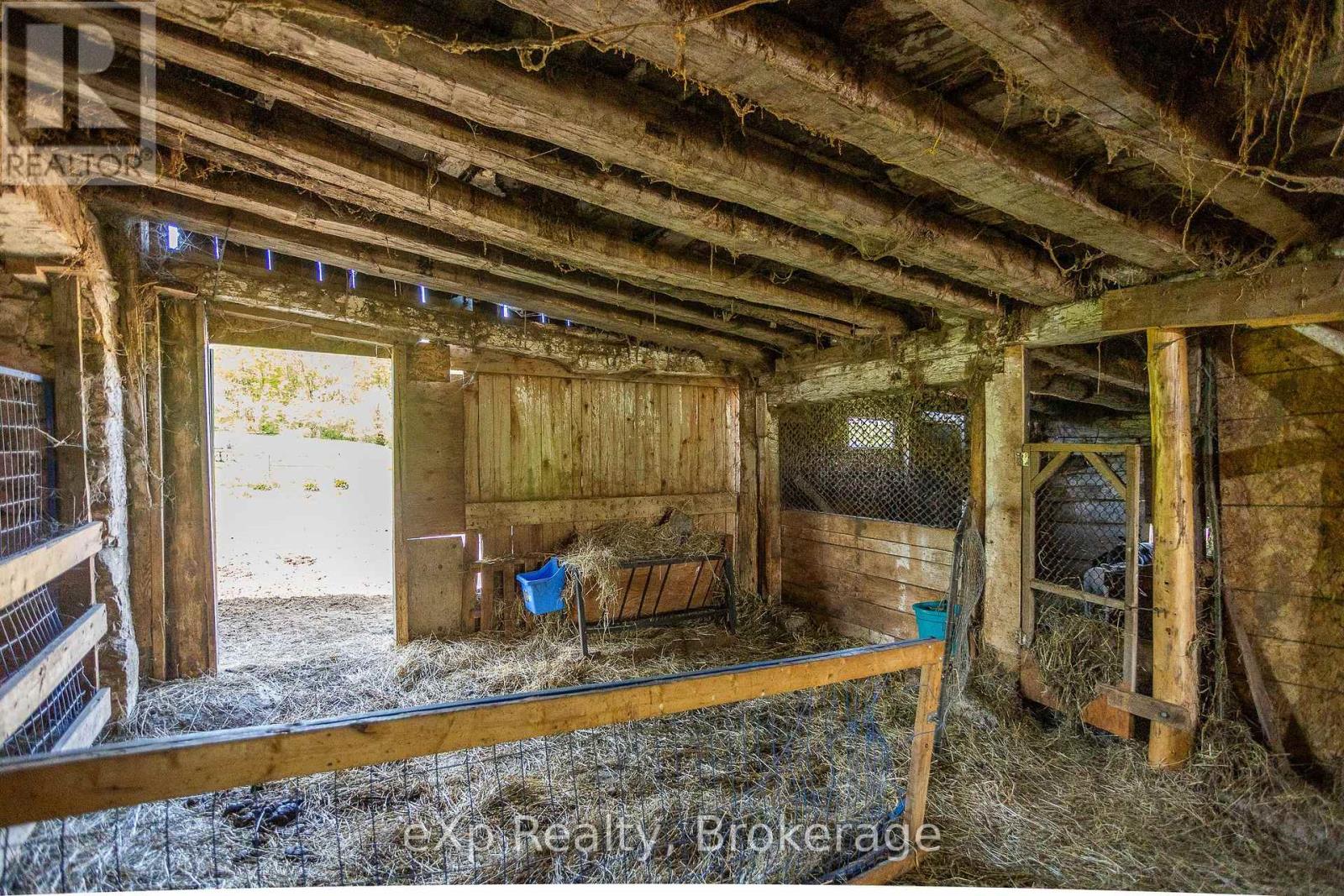 58111 12th Line Property Photo 36