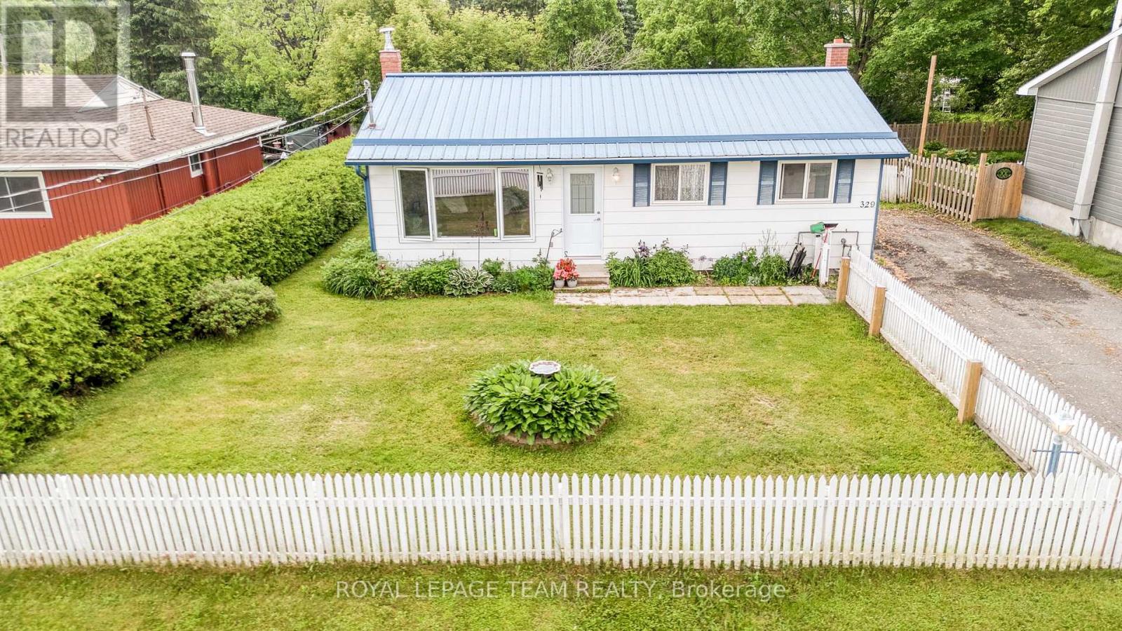 329 WYLIE STREET Property Photo 1