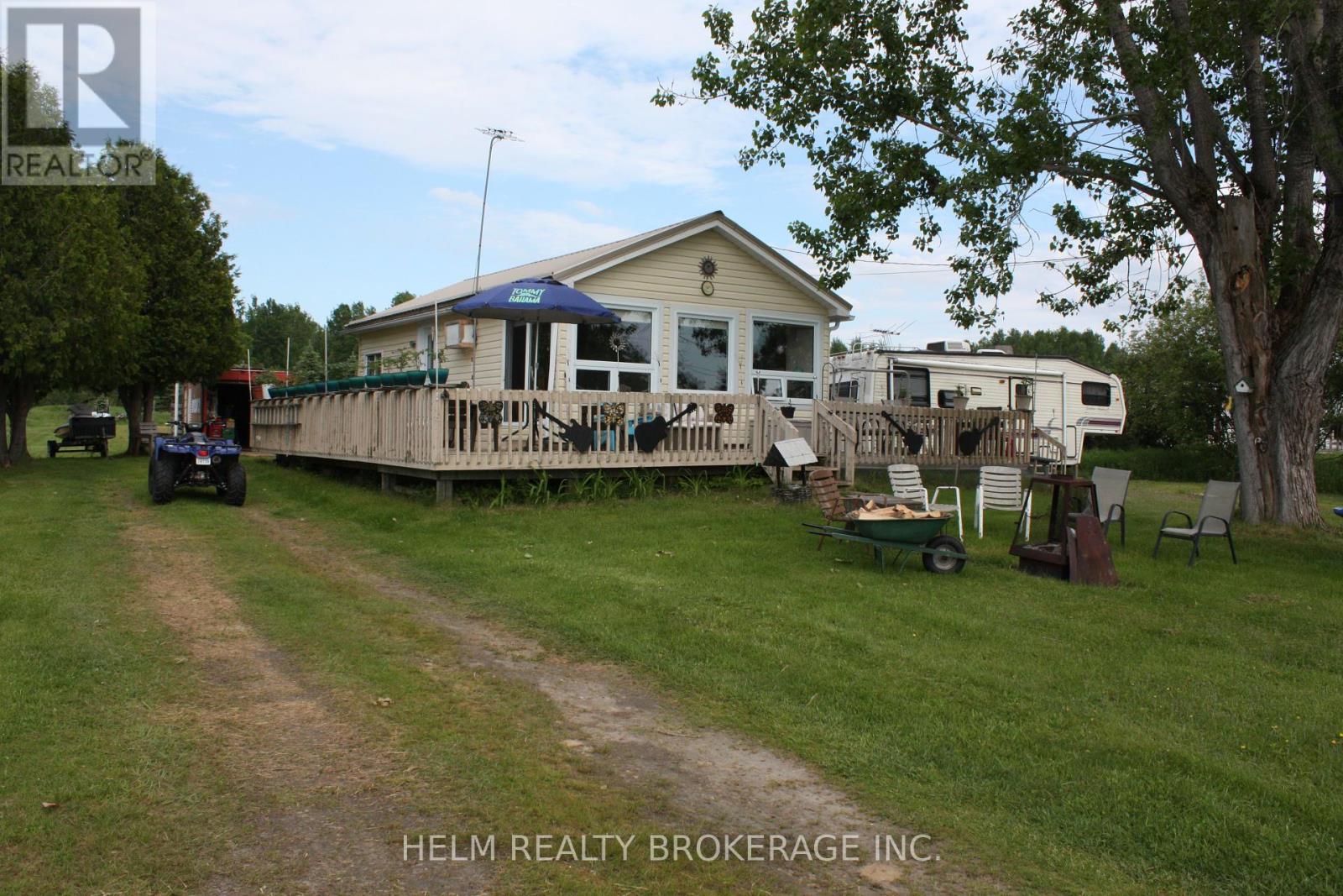 14 Lakeshore Road Property Photo 1