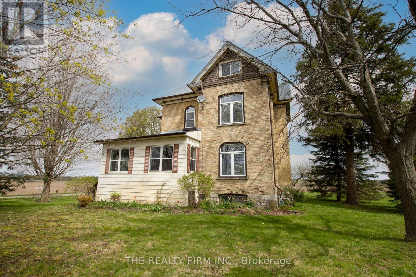 45004 Talbot Line Property Photo 1