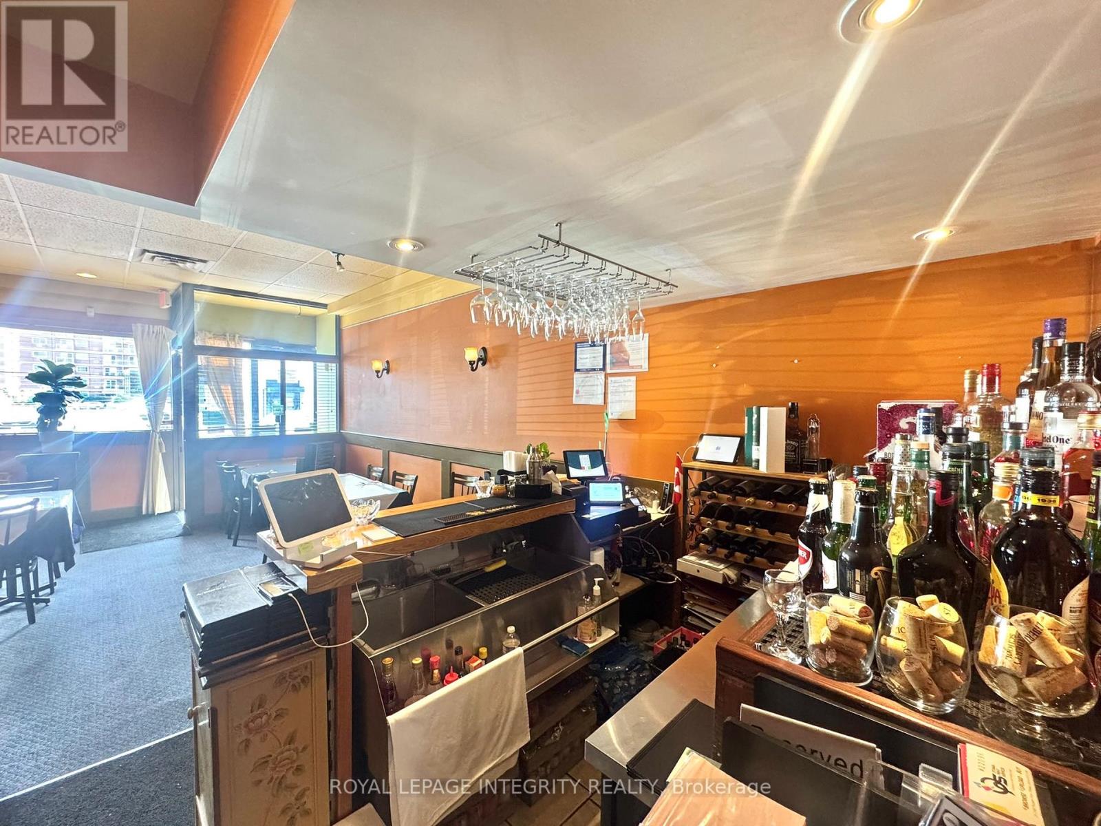 7 - 2280 Carling Avenue Property Photo 6