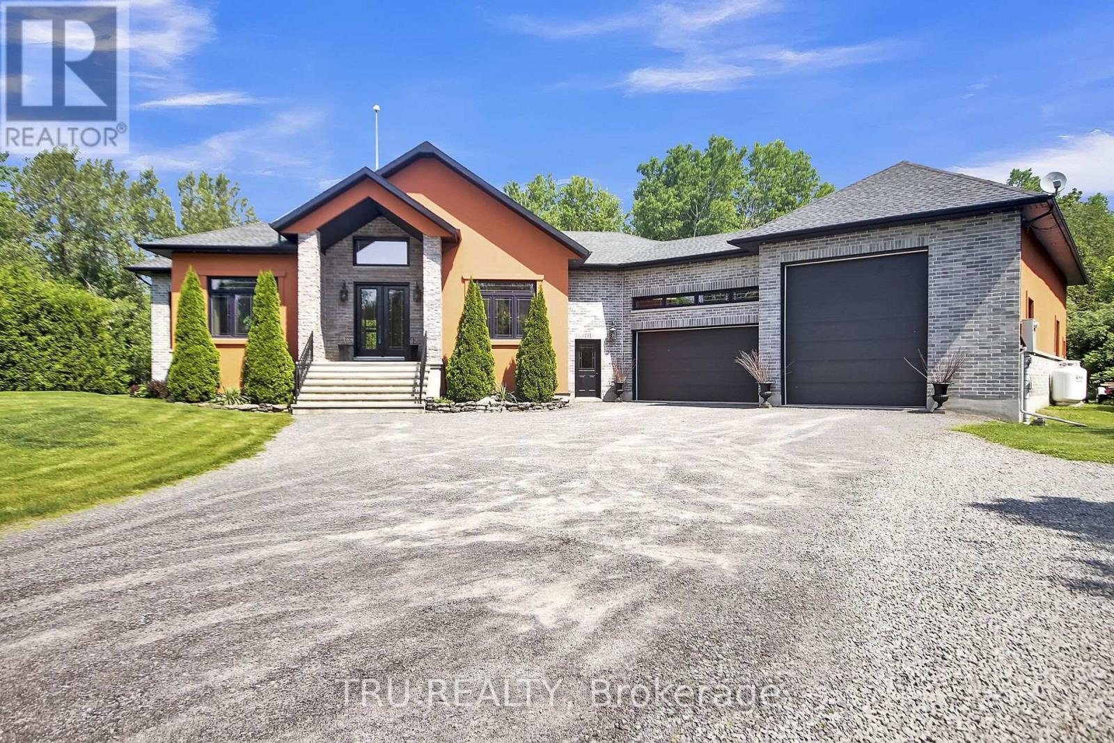 7909 PARKWAY ROAD Property Image