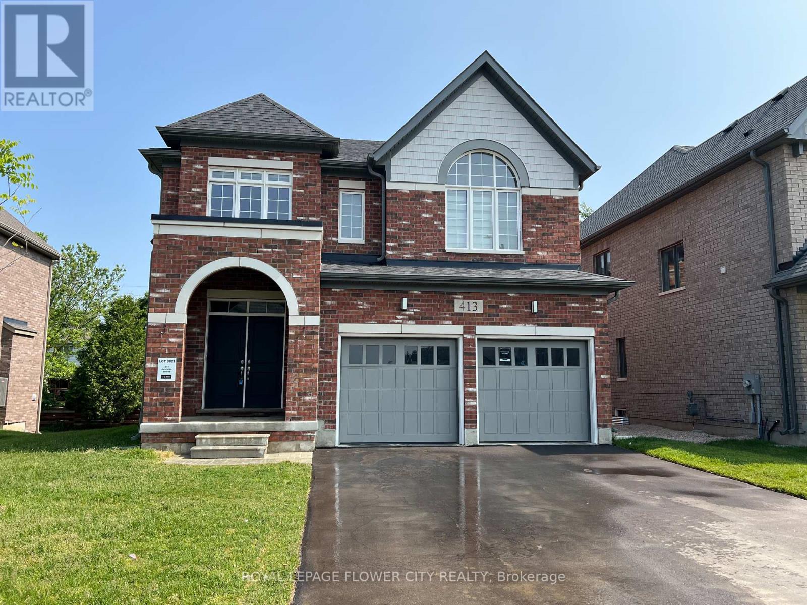 413 Adelaide Street Property Photo 1