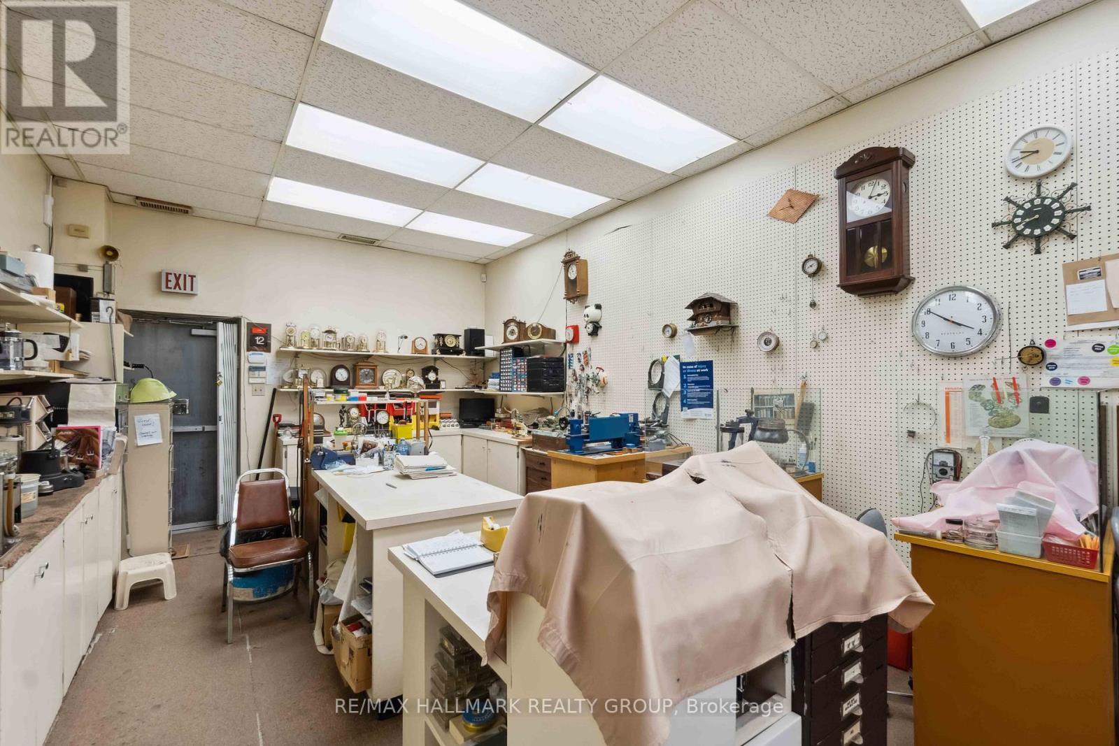 431 Bank Street Property Photo 8