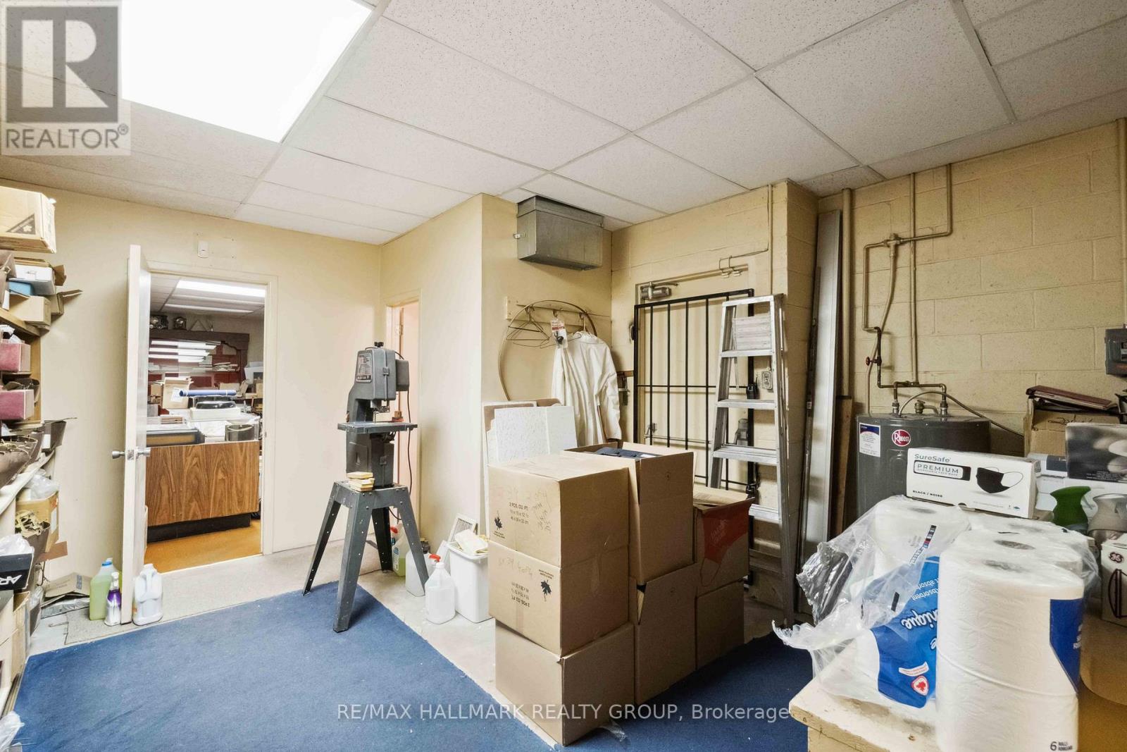 431 Bank Street Property Photo 15