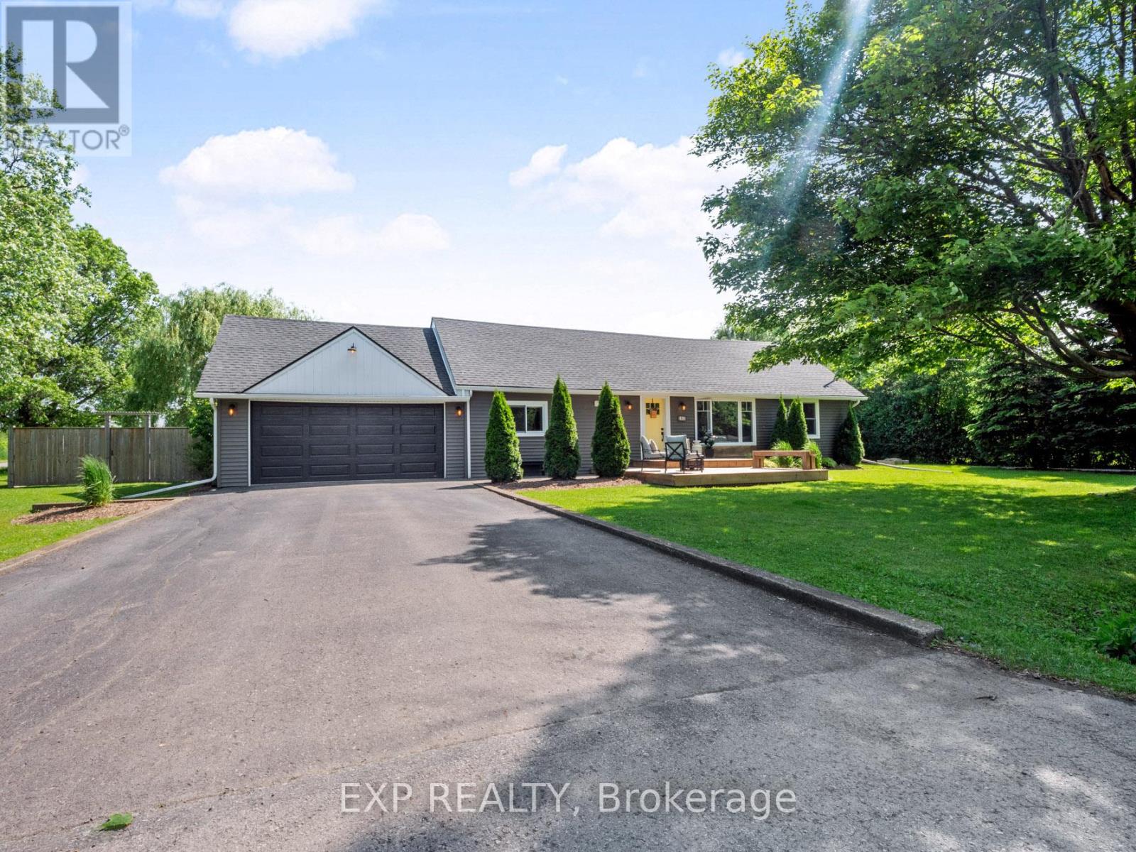 2913 Ridgemount Road Property Photo 1