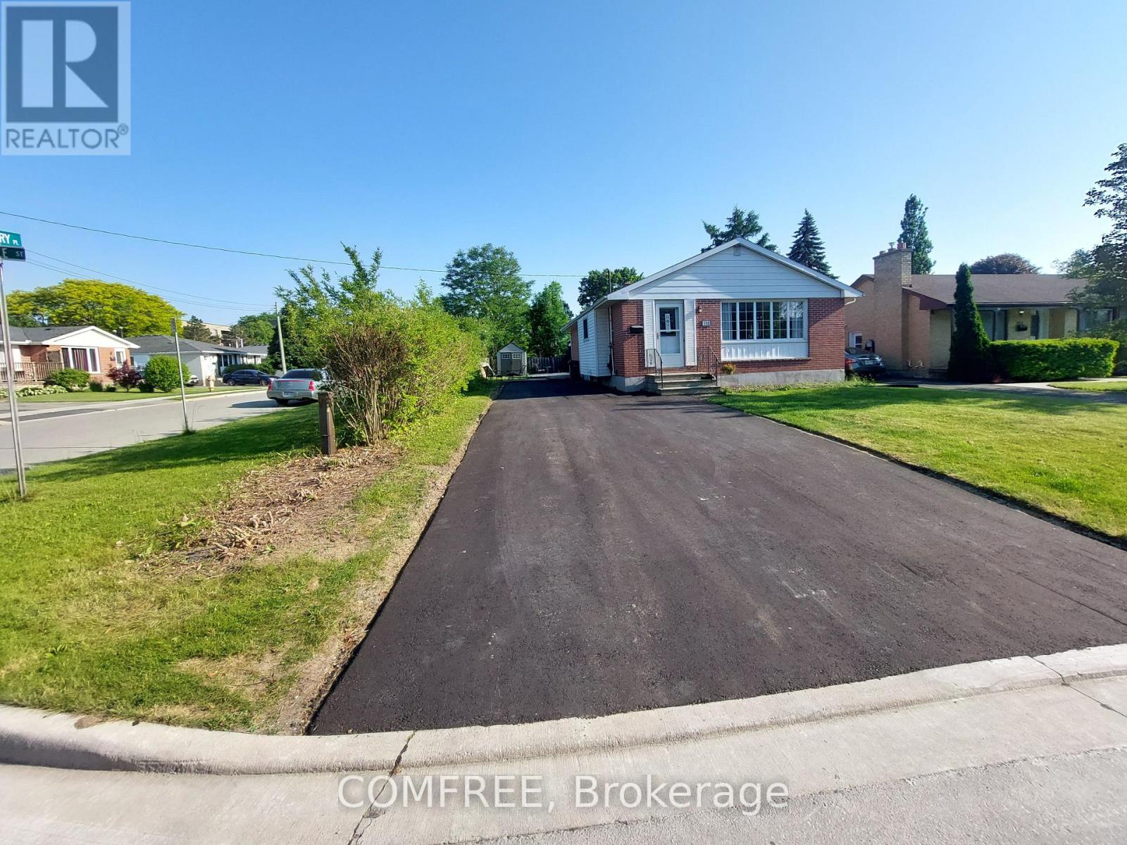 195 Myrtle Street Property Photo 1
