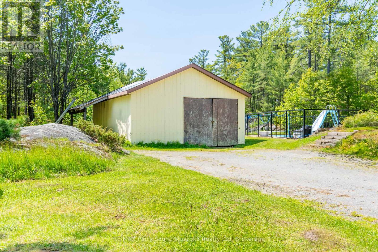 217 South Shore Road Property Photo 46