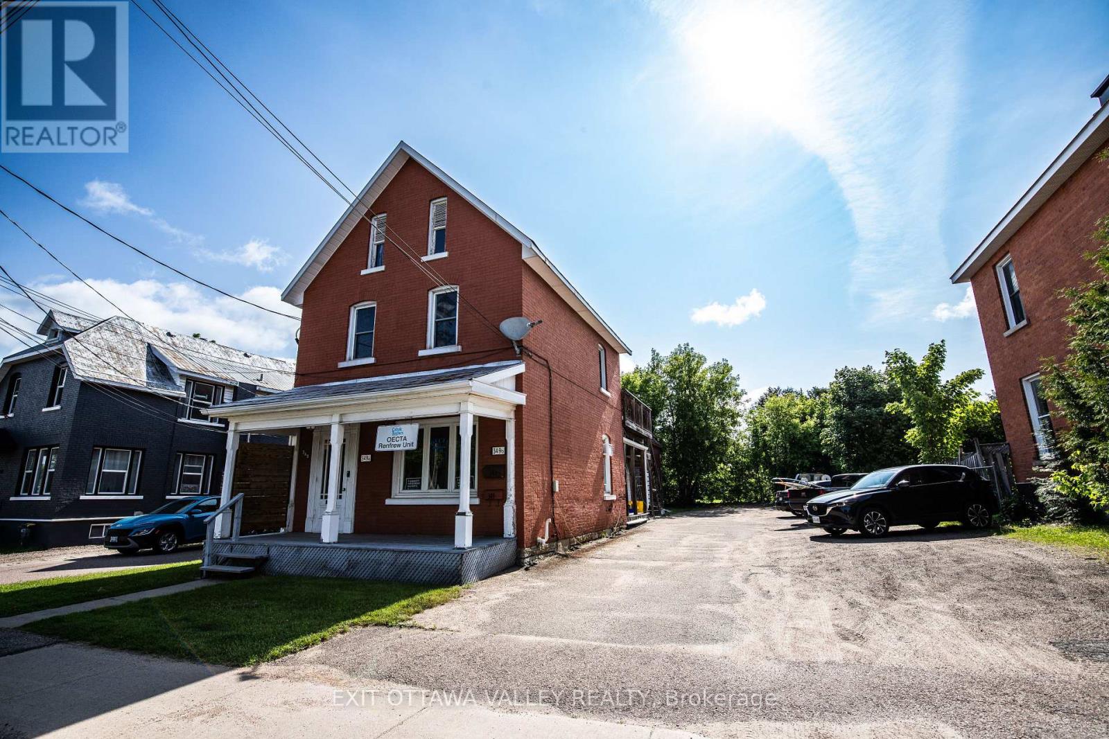 349 CHRISTIE STREET Property Photo 1