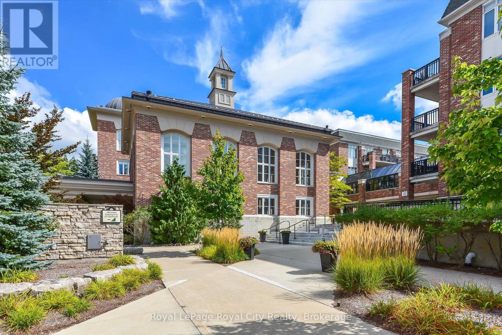 71 Bayberry Drive #112 Property Photo 2