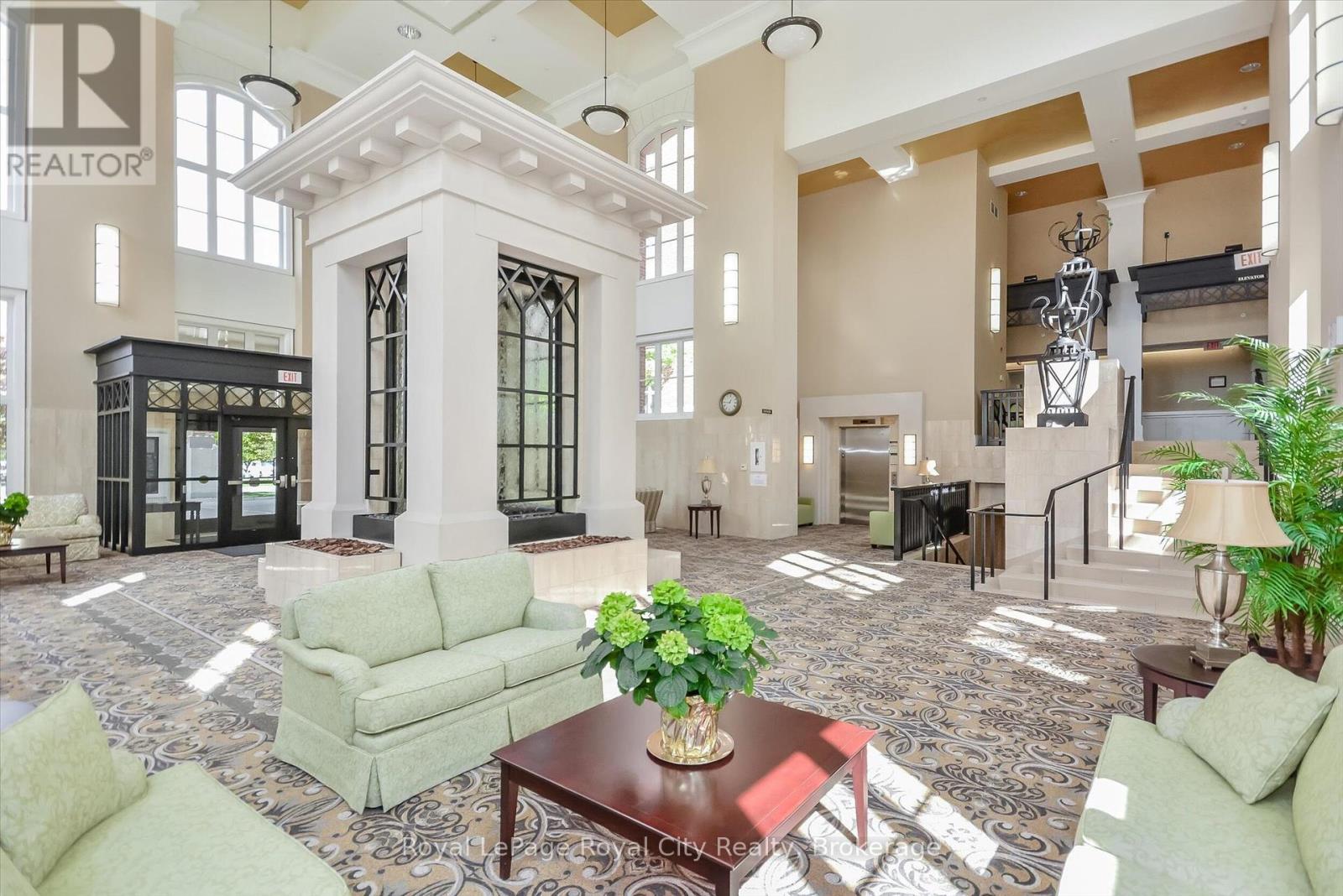 71 Bayberry Drive #112 Property Photo 10