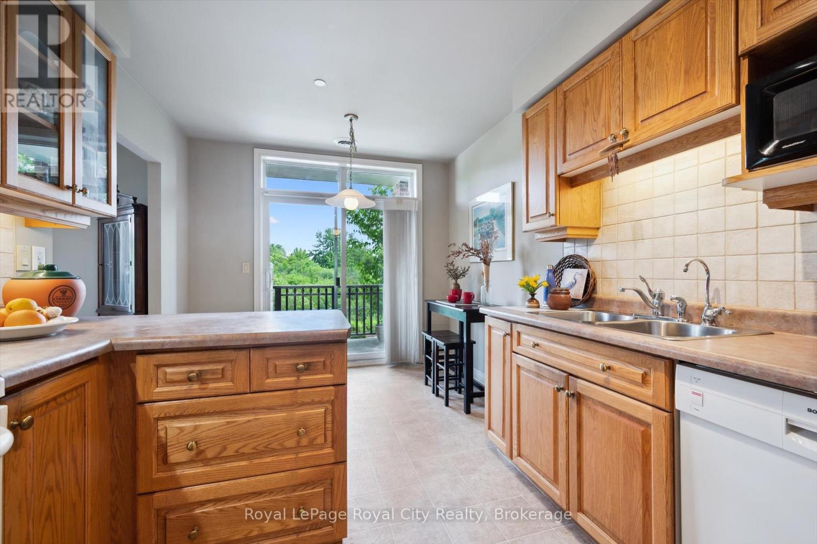 71 Bayberry Drive #112 Property Photo 41