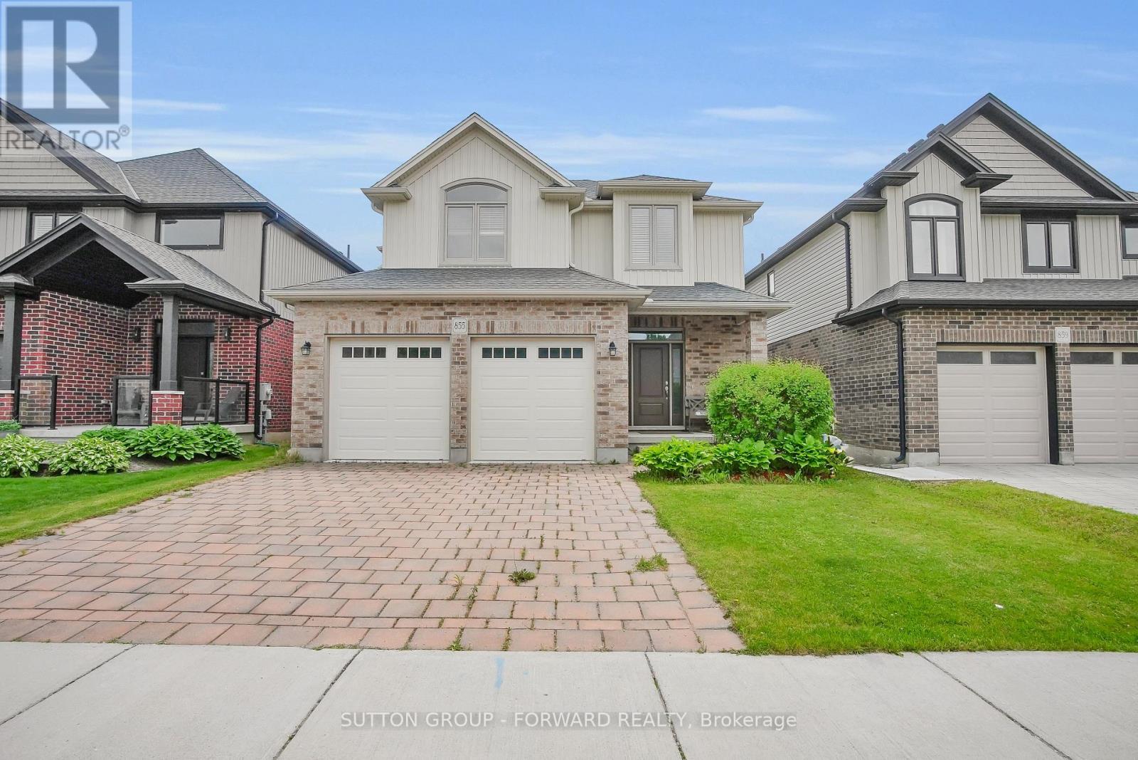 855 ROLLINGACRES PLACE Property Photo 1