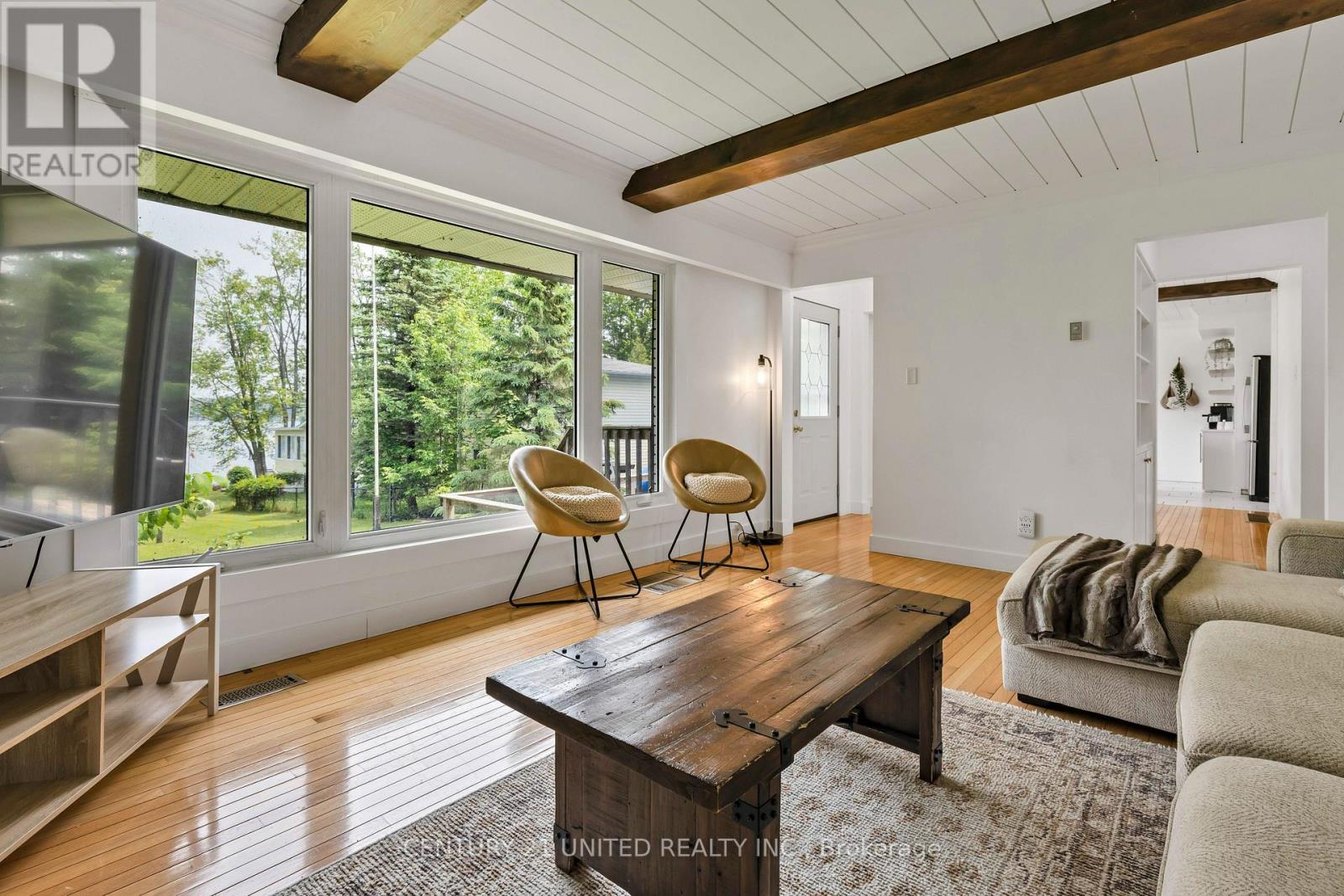 1749 Youngs Point Road Property Photo 15