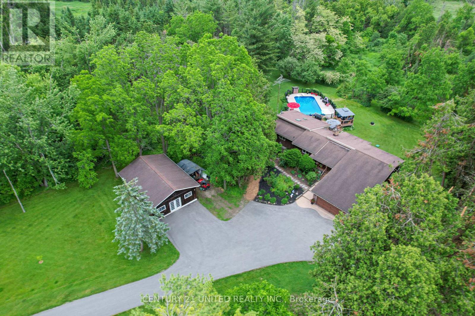 1487 Stewart Line Property Photo 1