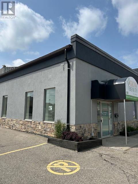 676 Adelaide Street Property Photo 1