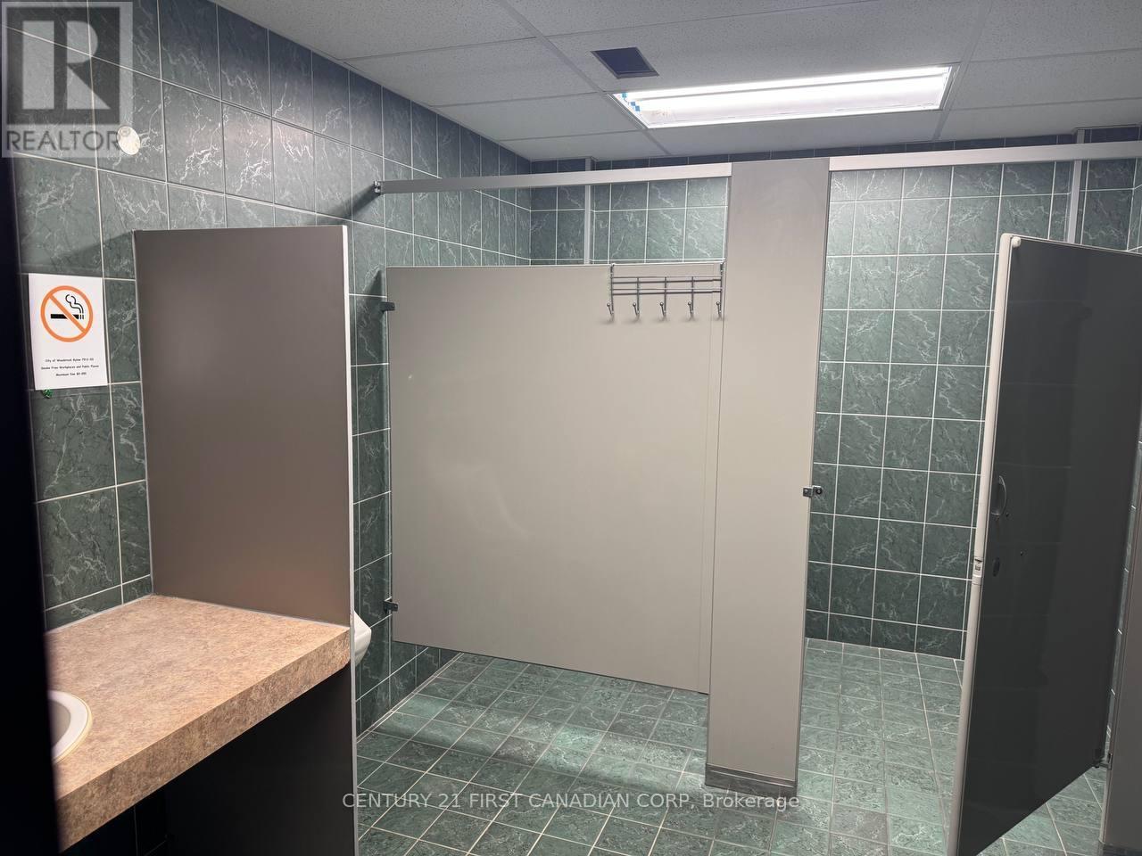 676 Adelaide Street Property Photo 8