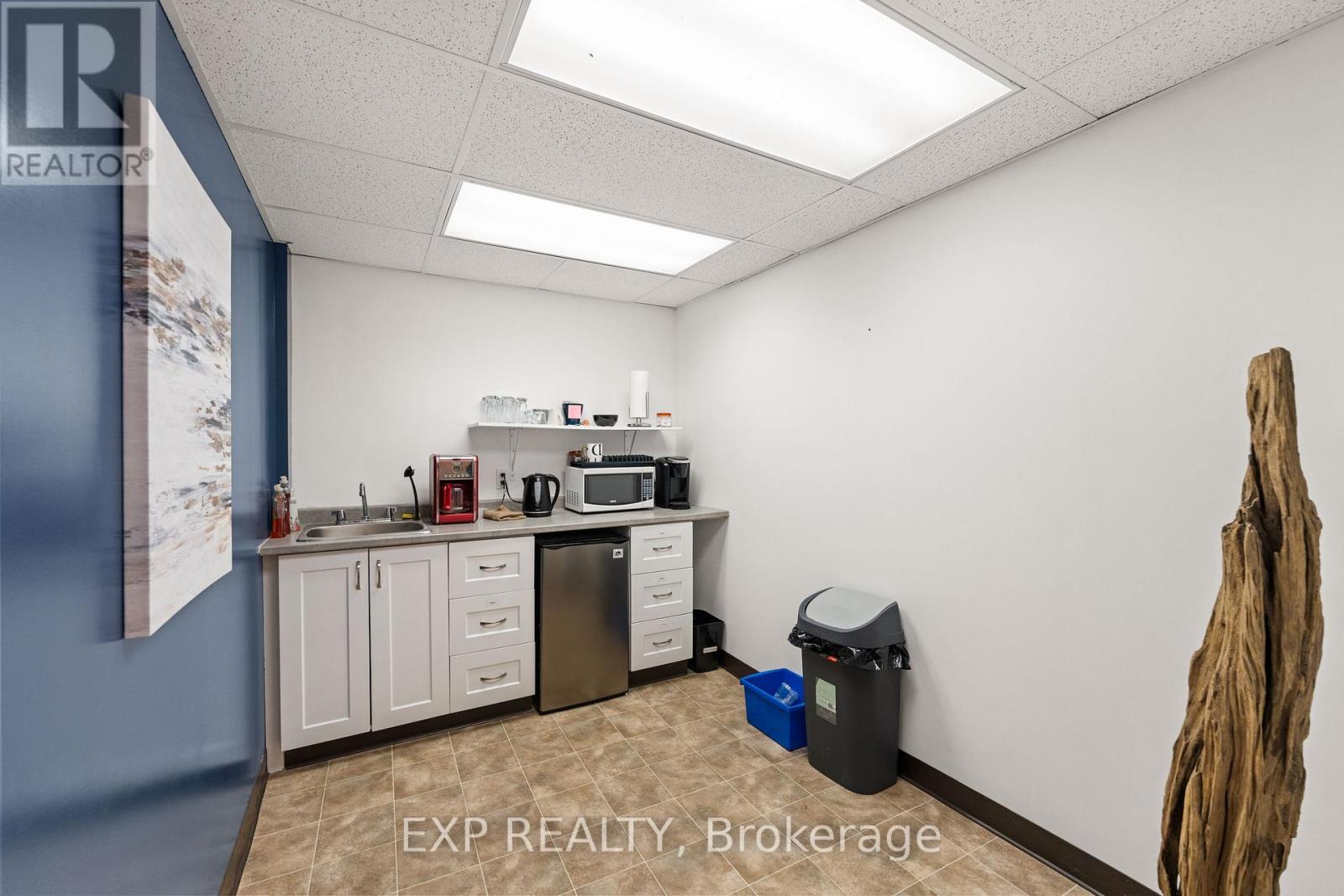 4691 Ontario Avenue Property Photo 21