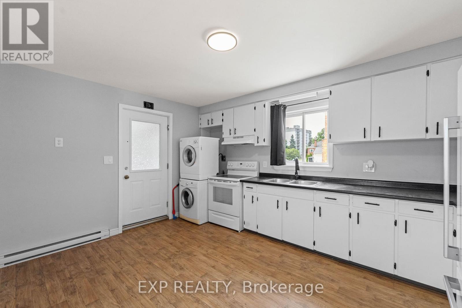 4691 Ontario Avenue Property Photo 36