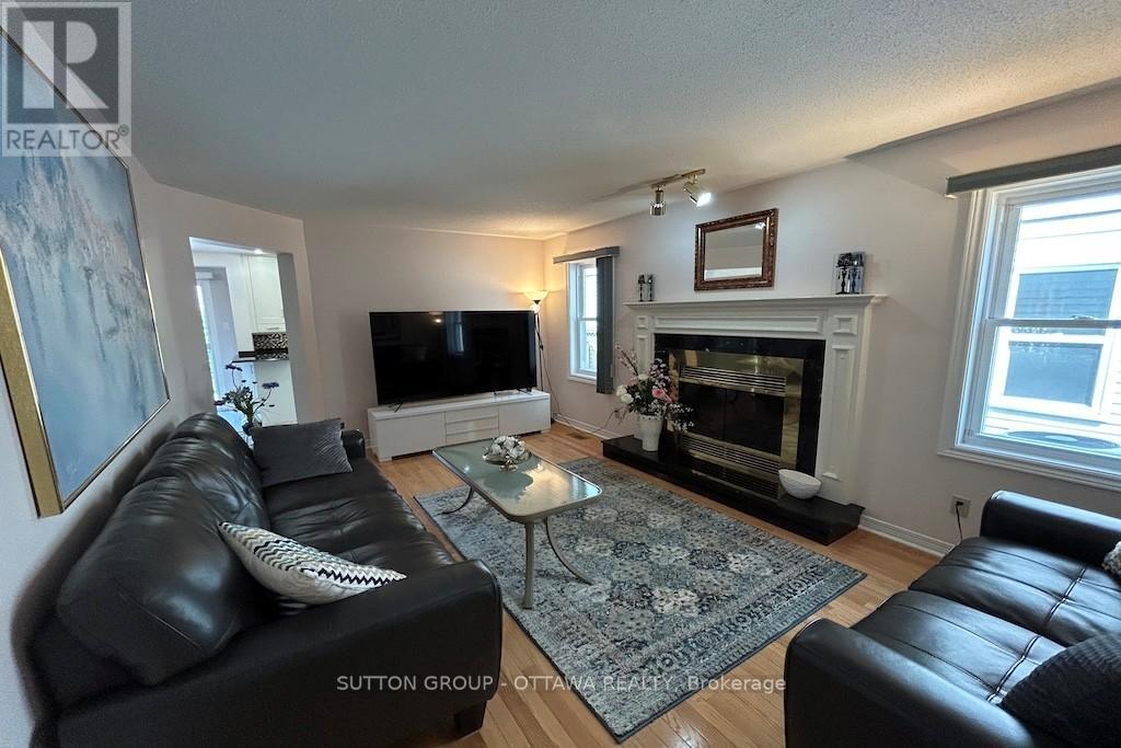 32 Cellini Court W Property Photo 13
