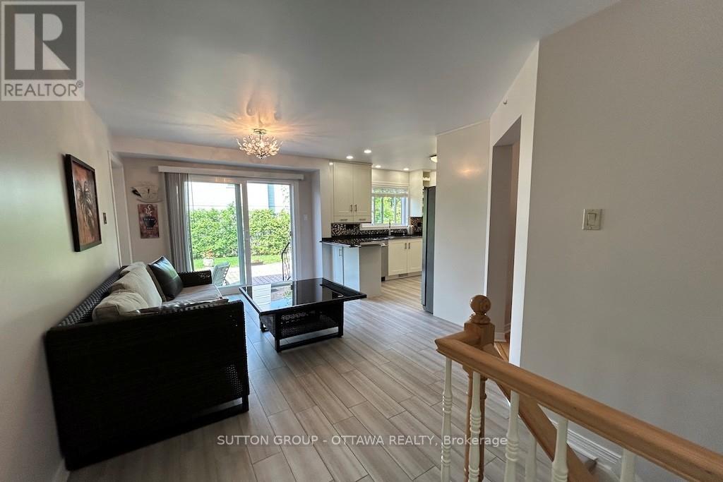 32 Cellini Court W Property Photo 20