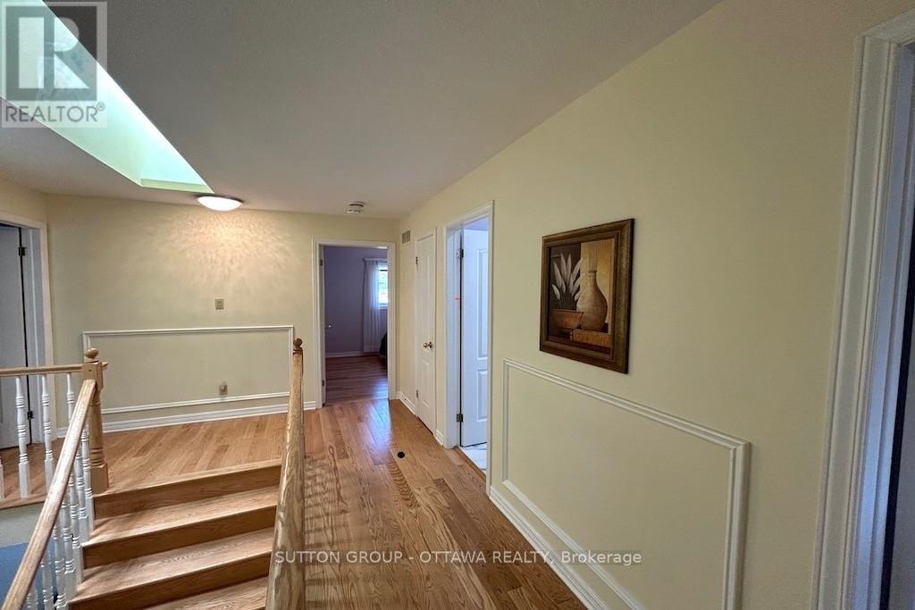 32 Cellini Court W Property Photo 28