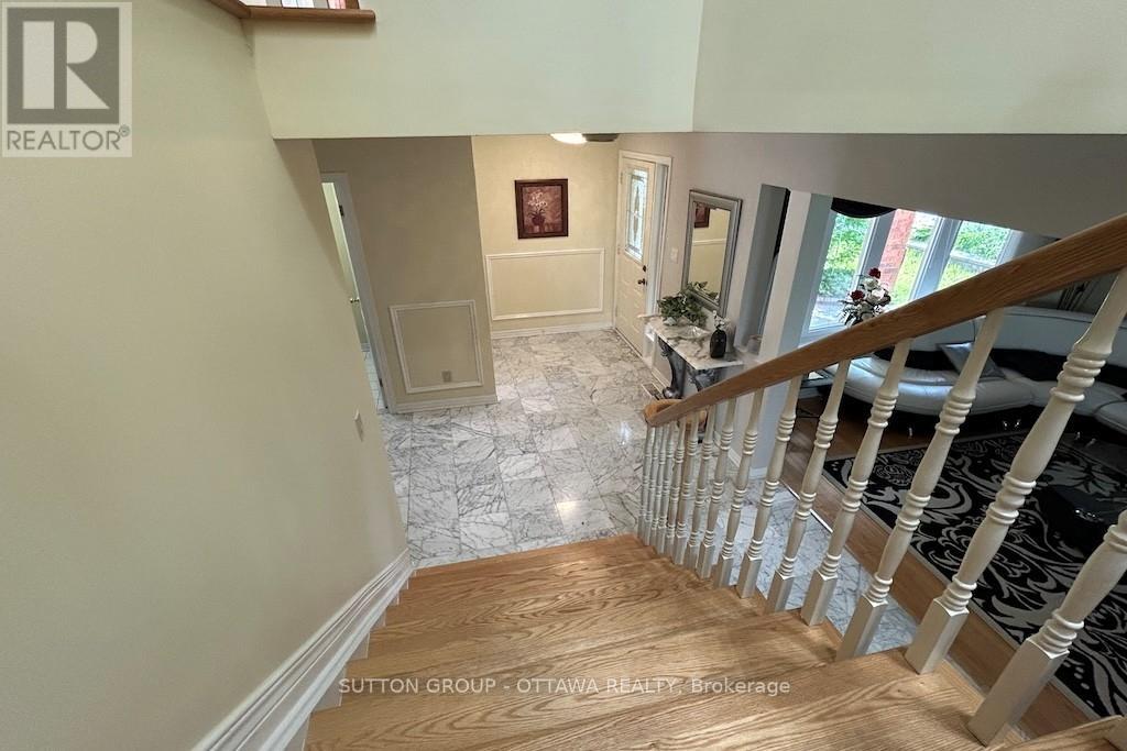 32 Cellini Court W Property Photo 29
