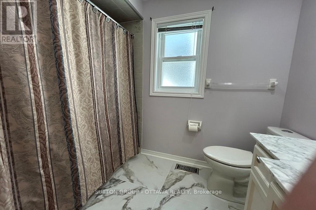 32 Cellini Court W Property Photo 31