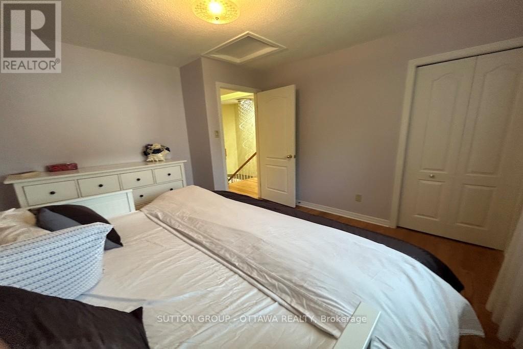 32 Cellini Court W Property Photo 33