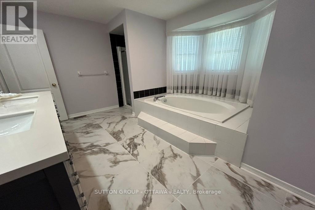 32 Cellini Court W Property Photo 39