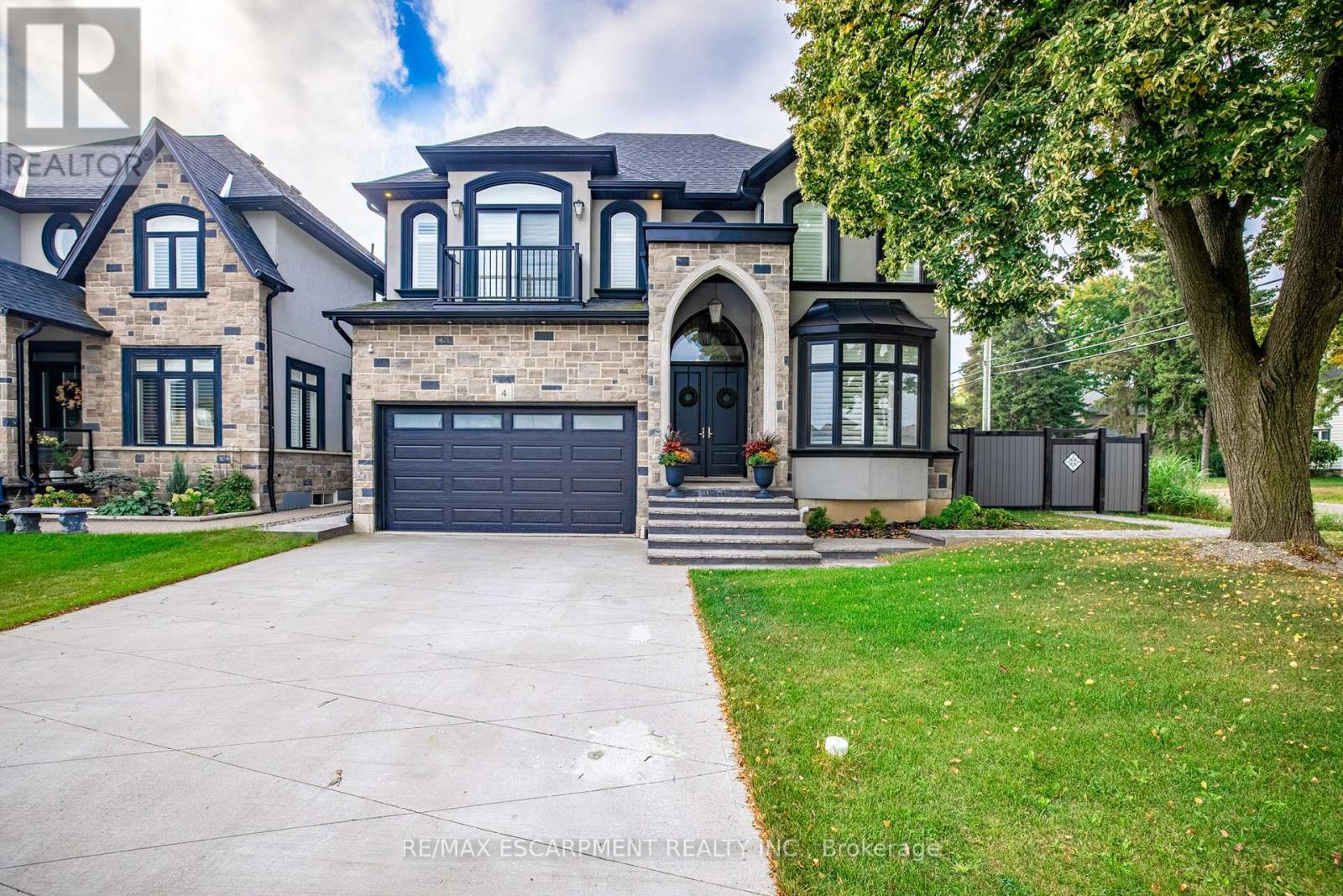 4 Lockman Drive Property Photo 1