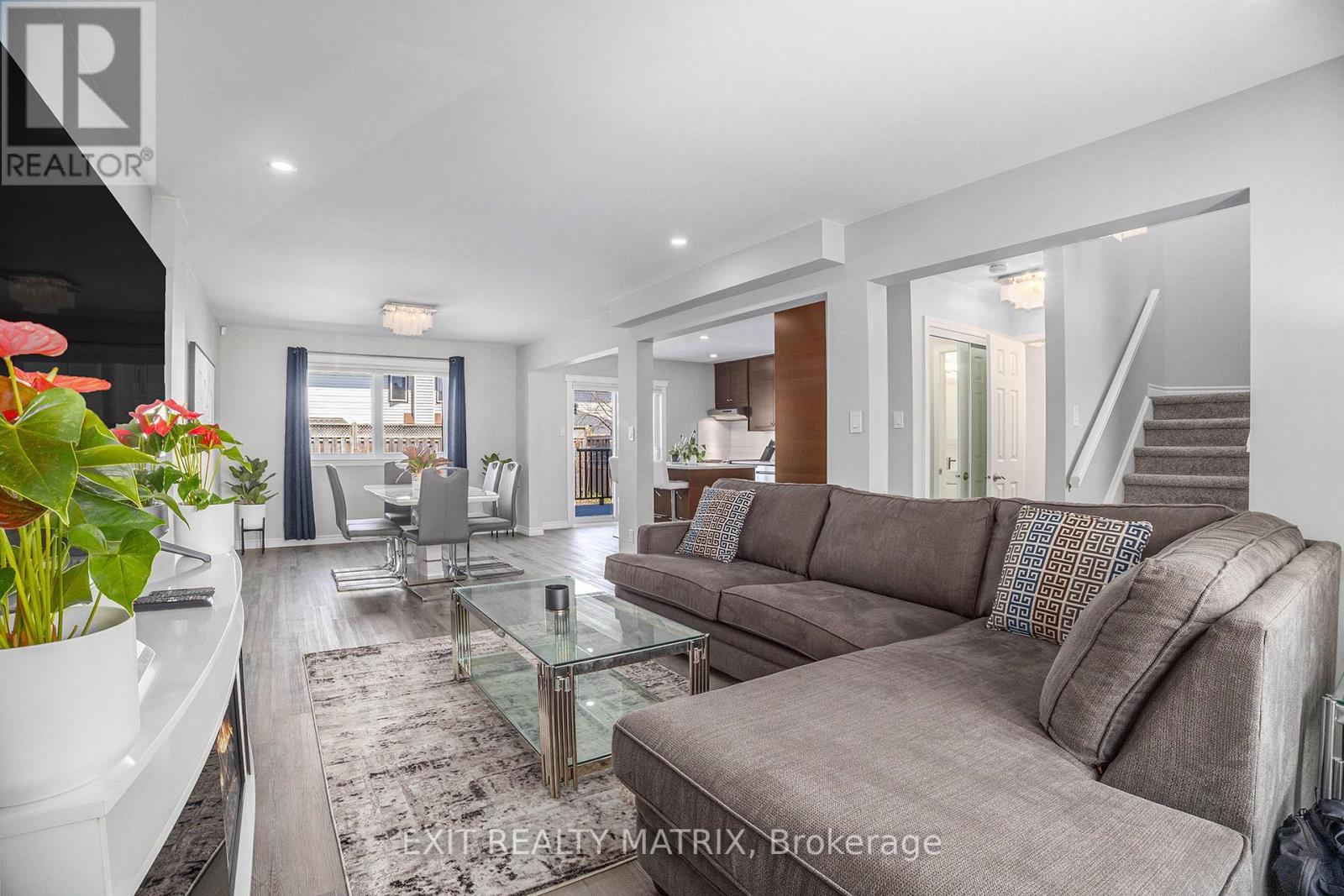 697 Levac Drive Property Photo 6