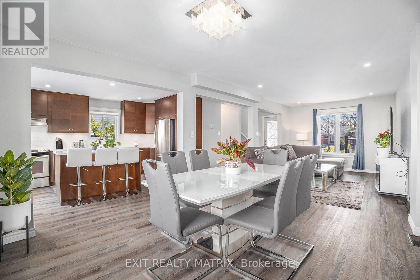 697 Levac Drive Property Photo 10