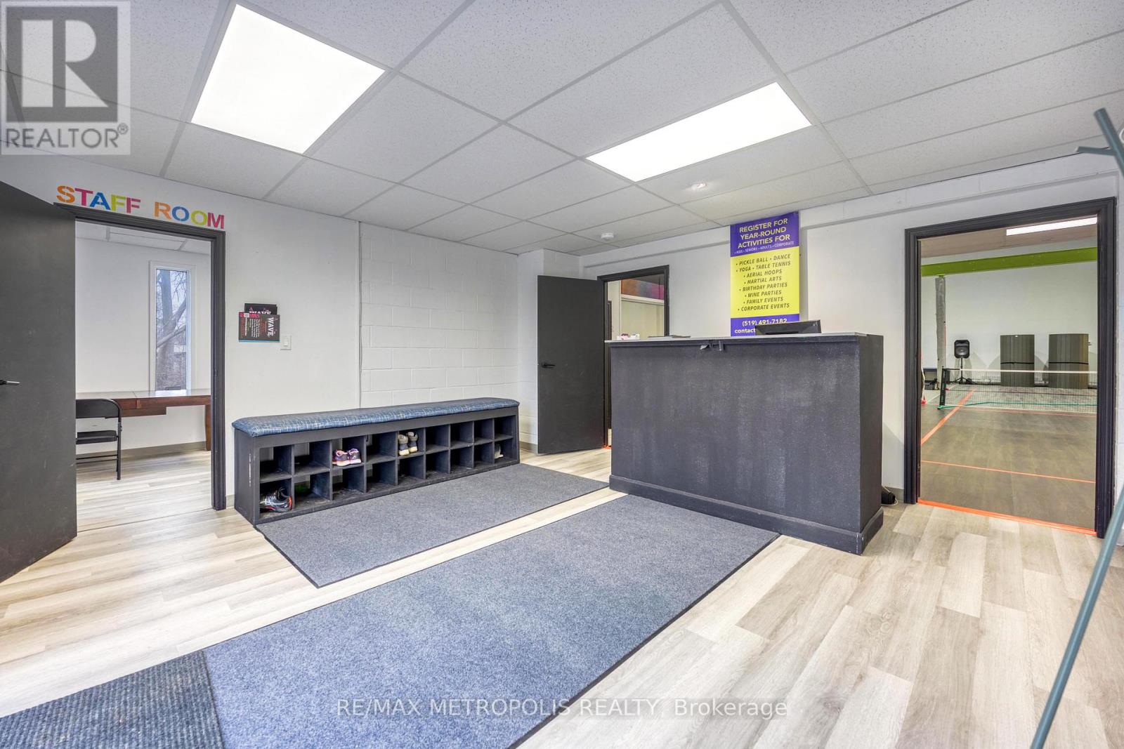 142 Kendall Street Property Photo 4