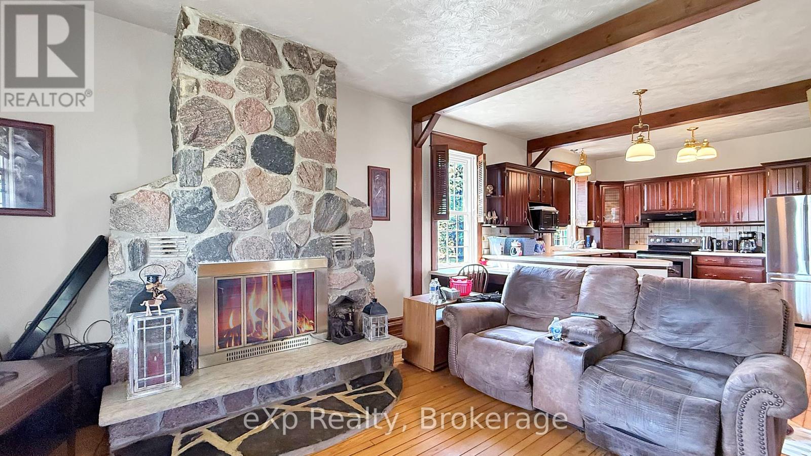402191 Grey Road 4 Property Photo 13