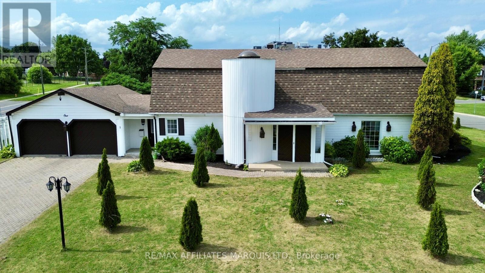 1 MONACO CRESCENT Property Photo 1