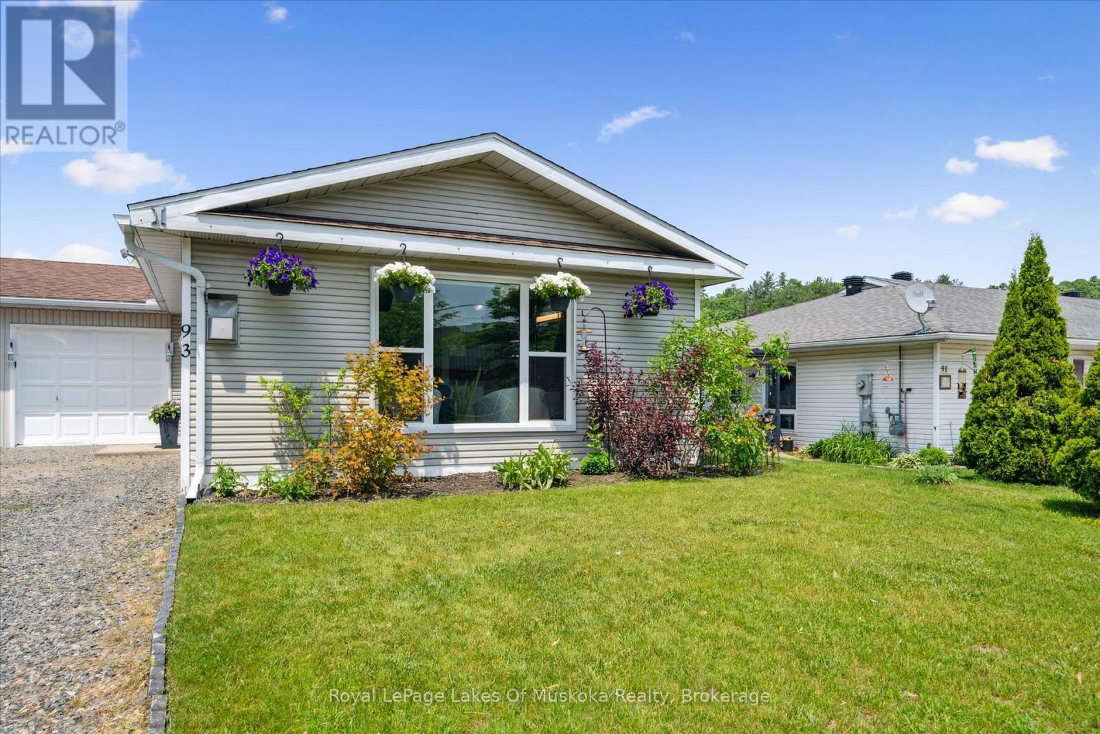 93 Balls Drive Property Photo 1