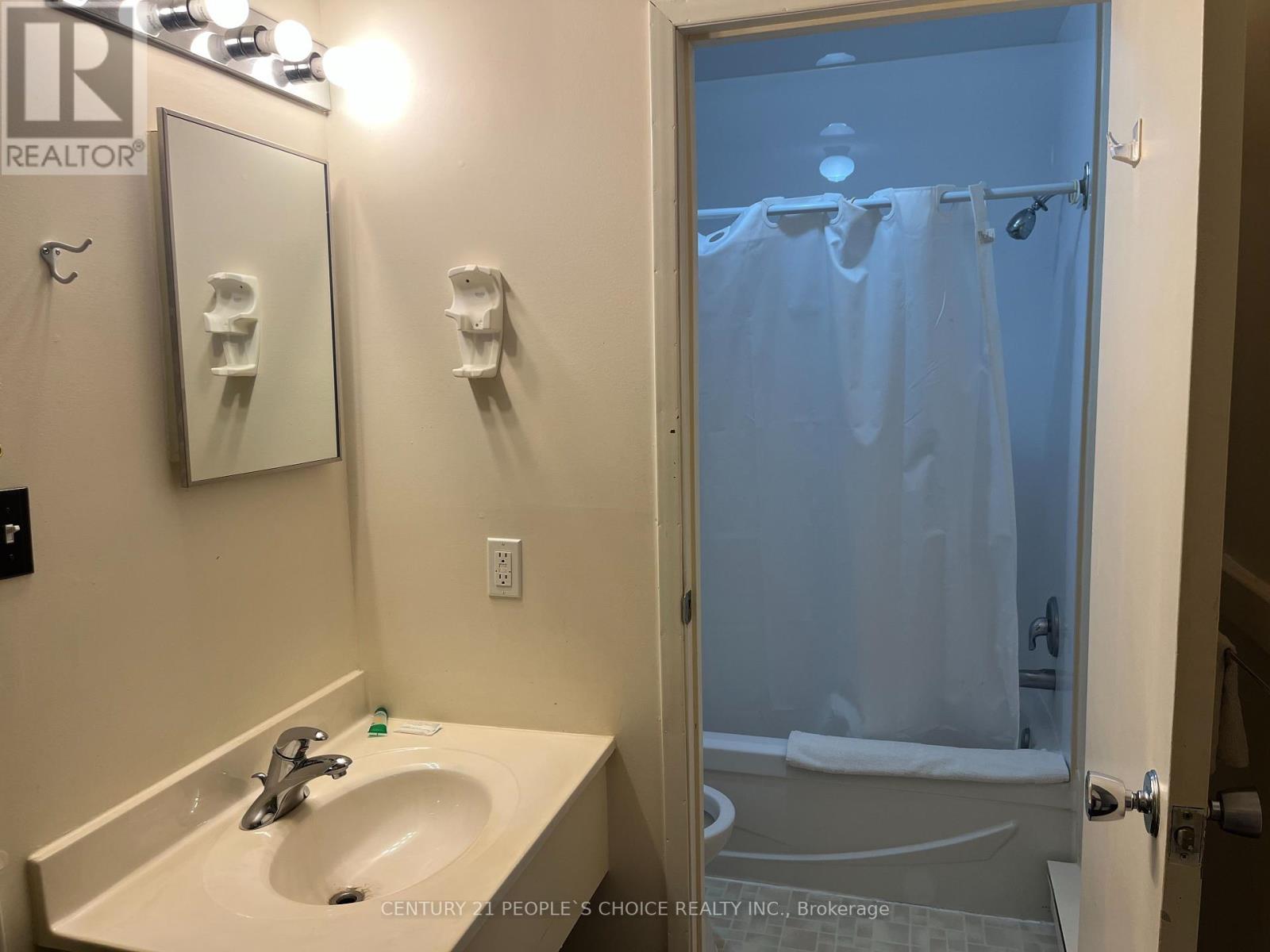 3 White Drive Property Photo 16