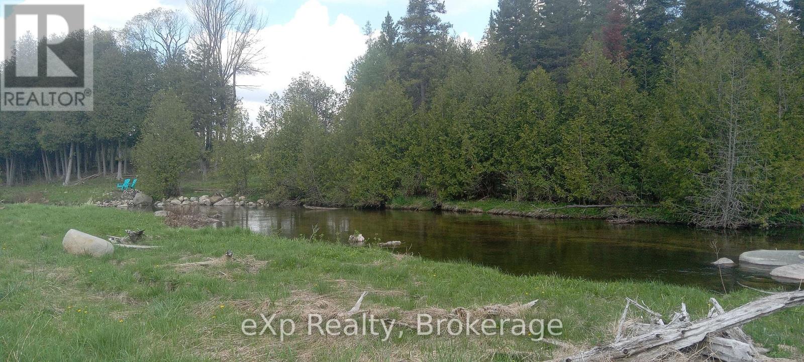 302350 Concession 2 Side Road Property Photo 5