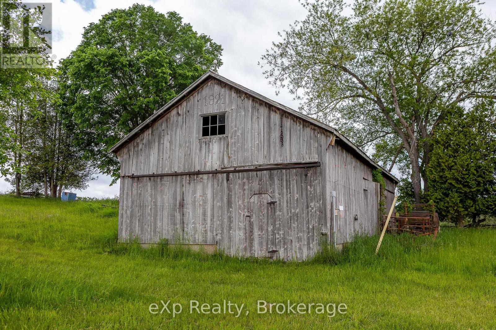 302350 Concession 2 Side Road Property Photo 34