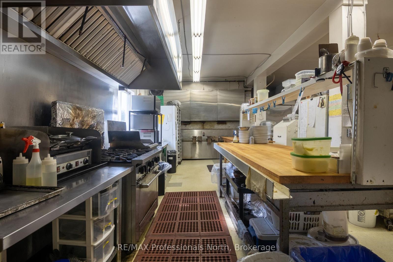 170 Bobcaygeon Road Property Photo 4