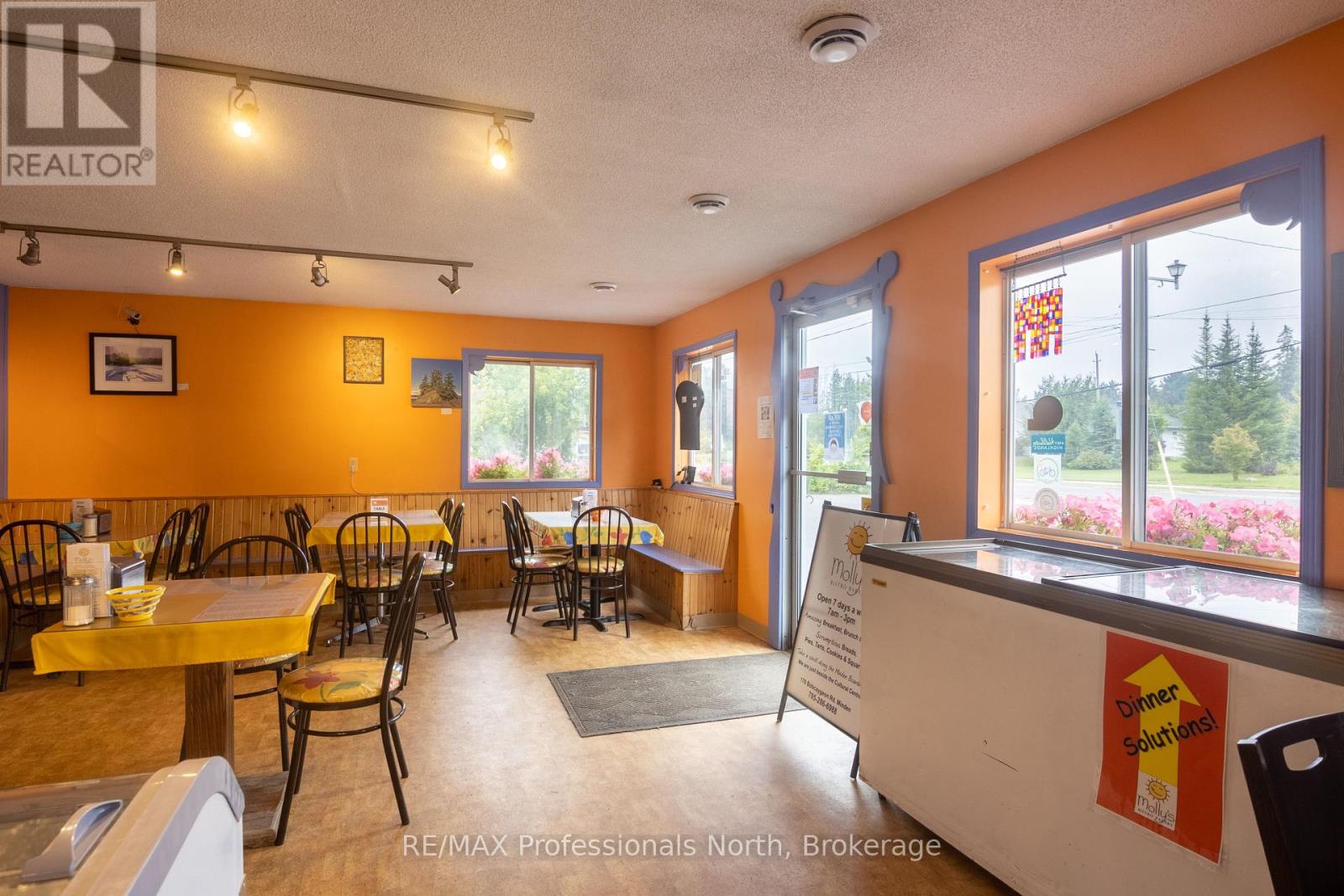 170 Bobcaygeon Road Property Photo 10