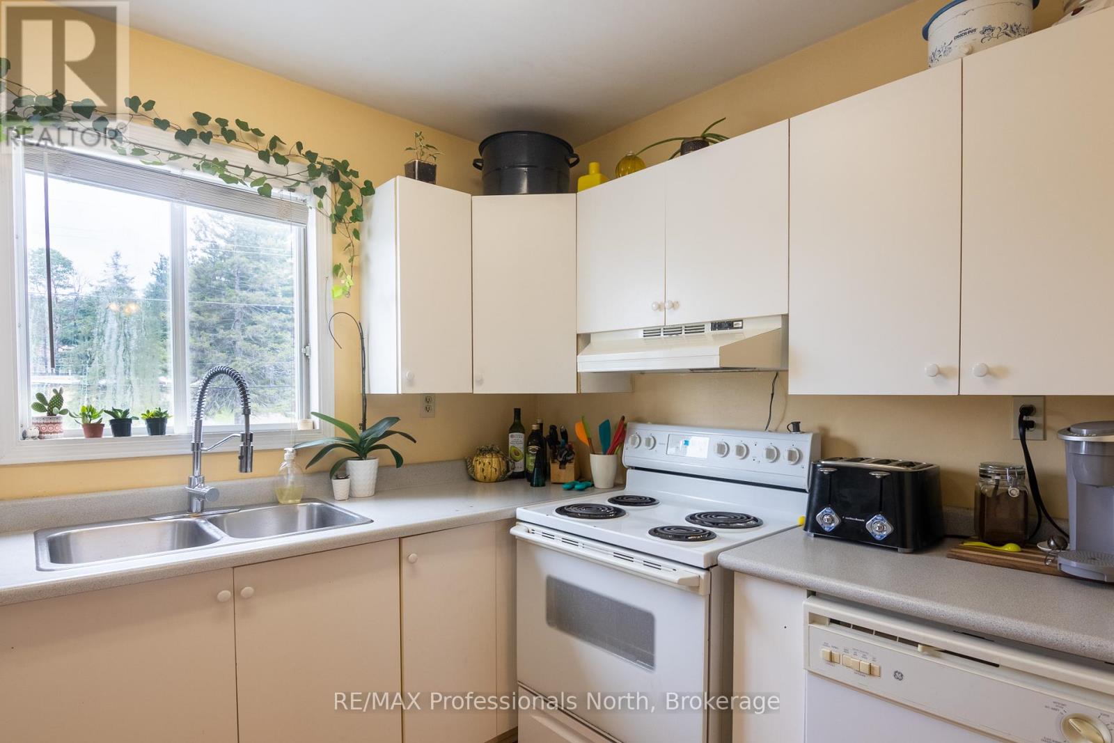 170 Bobcaygeon Road Property Photo 36