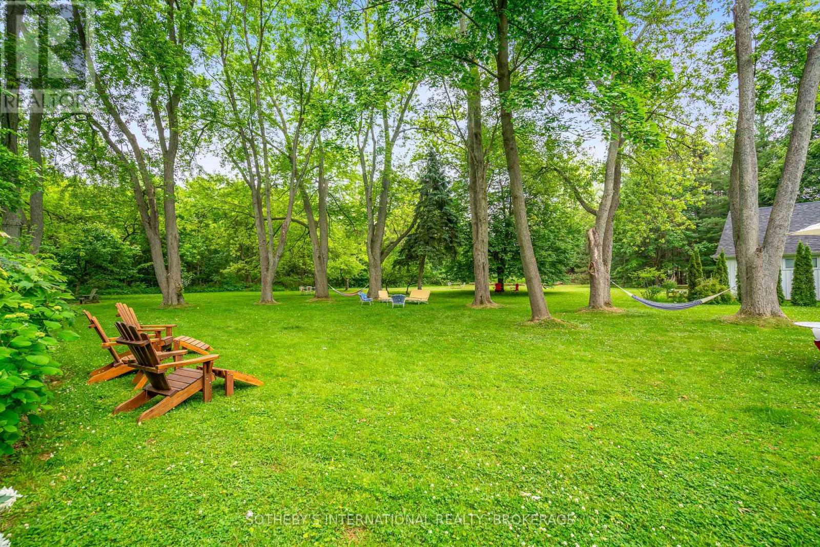 624 Rye Street Property Photo 9