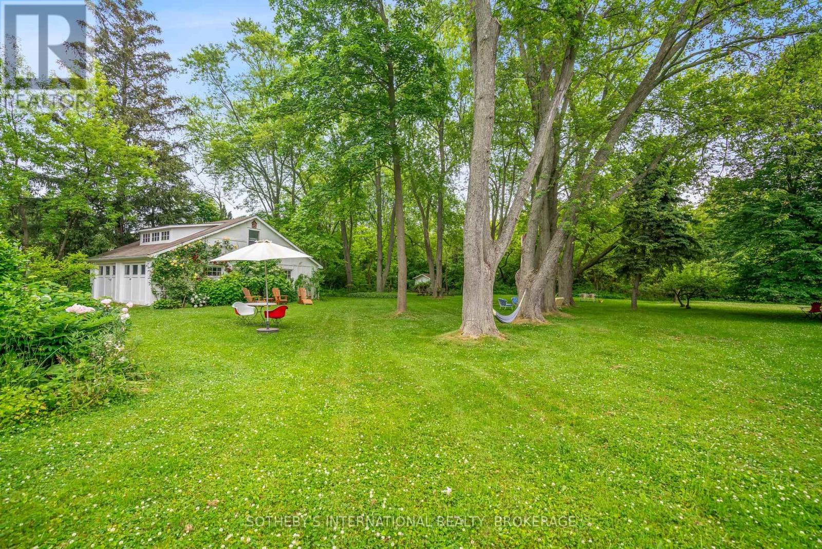 624 Rye Street Property Photo 15