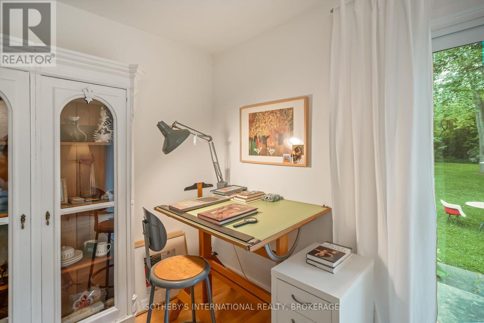 624 Rye Street Property Photo 26