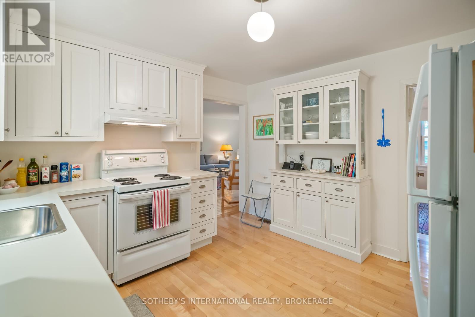 624 Rye Street Property Photo 27