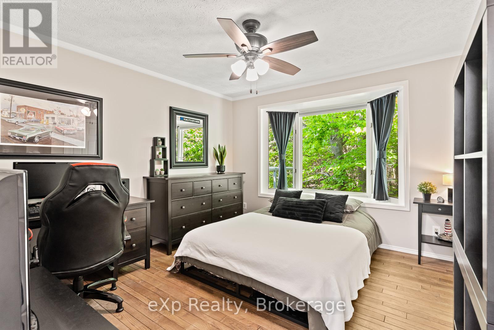900 Berford Street Property Photo 17