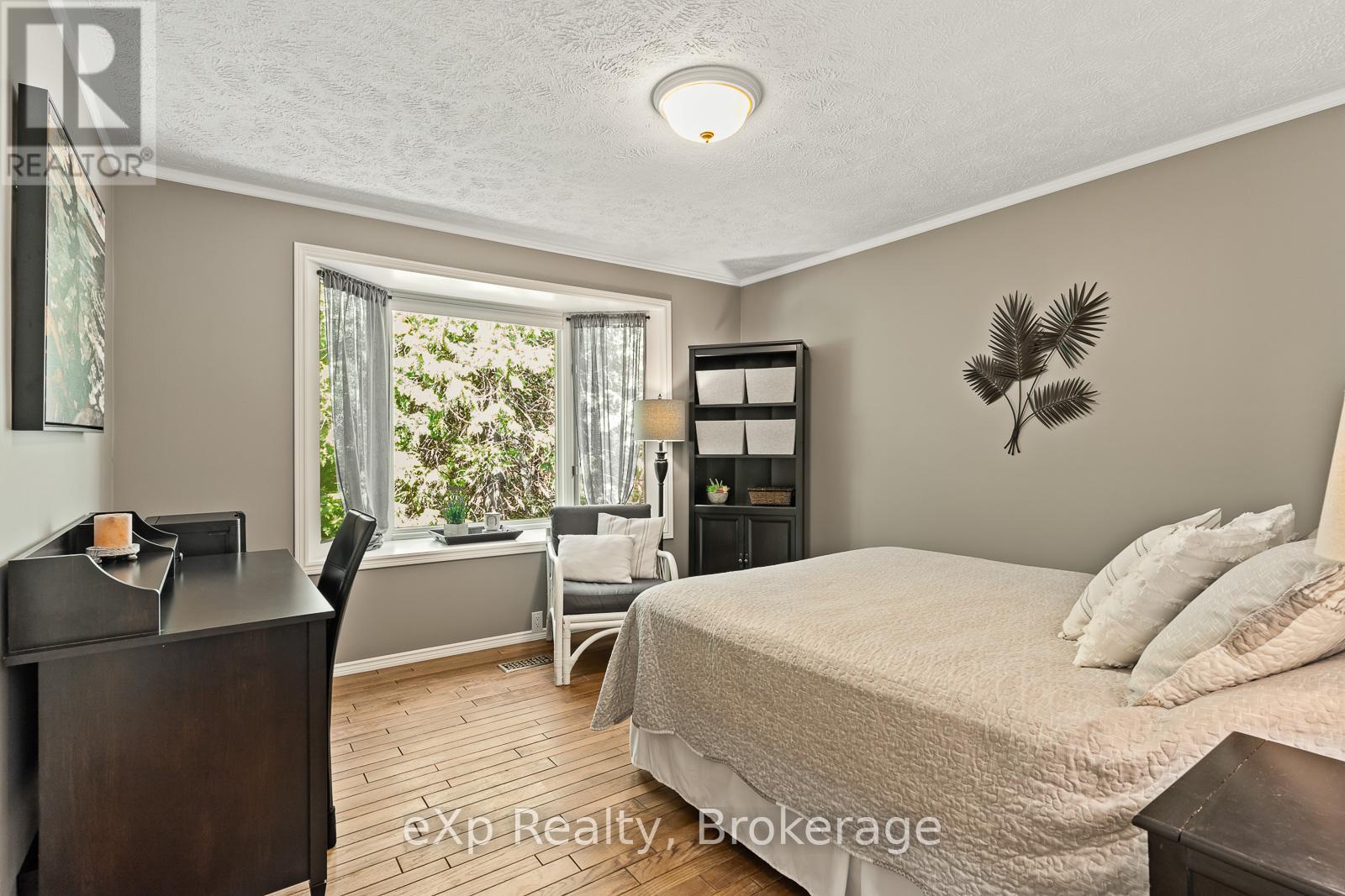 900 Berford Street Property Photo 19
