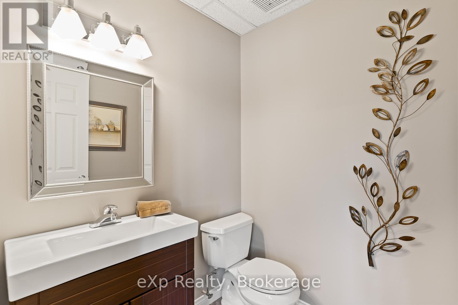 900 Berford Street Property Photo 26